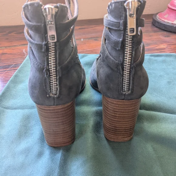 Anthropologie Suede Block Heel Ankle Boots Gray Taupe Cutout Strap Size 8 - Picture 4 of 6